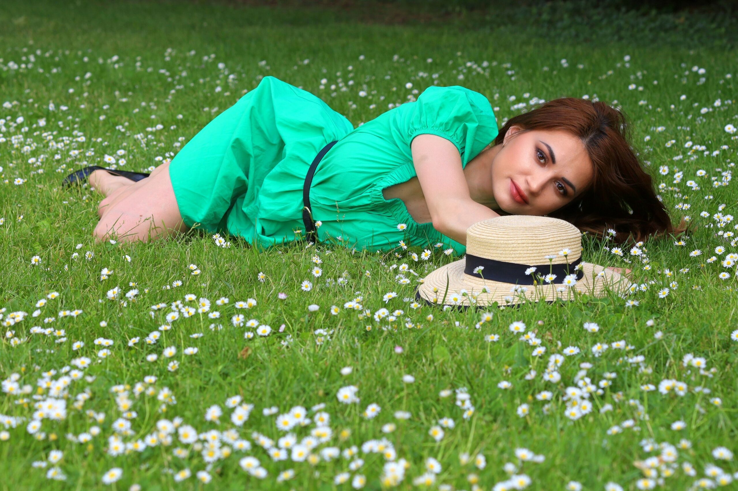 Escort_Berlin_huebsche_Frau